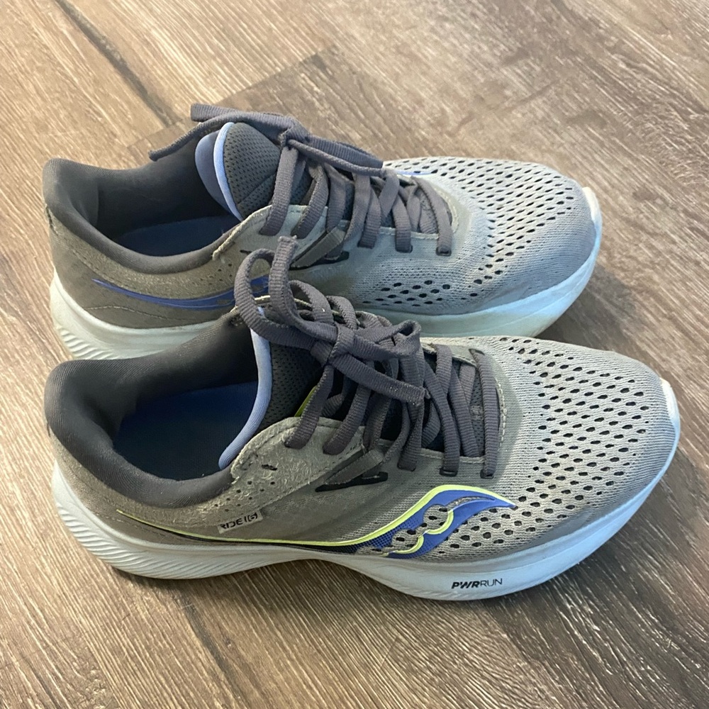 Saucony Ride 16 running shoes